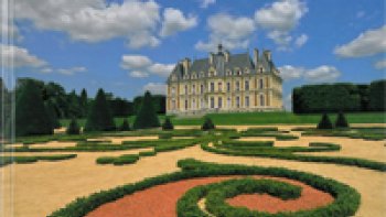 (J'ai travaillé au parc de 1954 à 1960 ou j'ai passé mes examens d'ouvrier d'état jardinier).