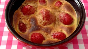 Le Sabayon trouve ses origine en Italie, où il s'appelle  " Zabaione ", est une entrée raffinée et originale. Peut être passé au congélateur et servir glacé.