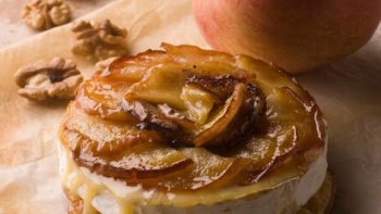 Recette gourmande. - Le camembert coule.....quel délice  !