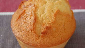 Délicieux gâteau aux amandes.