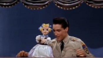 cette vidéo va plaire aux grands et aux petits ...avec un artiste qui  a marqué son temps et ma mémoire.... et sans doute celle de nombreux ordisssinautes 
