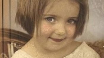 Nous croyions que le luxe était ce qui est rare, cher et exclusif, tout ce qui nous semblait inaccessible.

 source internet.....