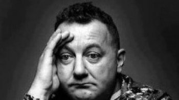 Ah! s'il etait parmi nous il aurait de quoi faire et quoi dire.   mais son esprit demeure 