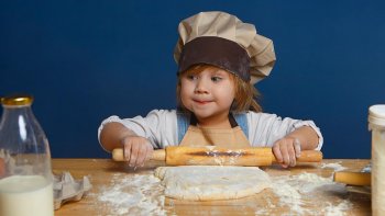 Idée cadeau de Noël : Le rouleaux à pâtisserie multi-motifs en reliefs pour la fabrication de biscuits de Noël et son histoire.