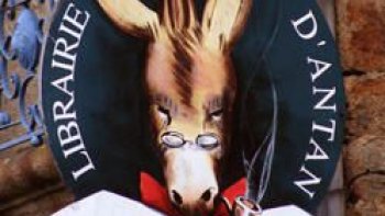 À Bécherel, cité du livre ancien au charme Médiéval.