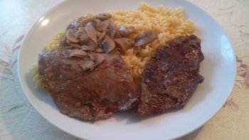 On utilise trop rarement le coeur de veau en cuisine, qui est pourtant un abat bon marché, que l'on peut cuisiner d'excellente façon.