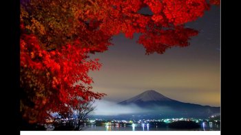 Je vous propose de voyager entre deux diapos dont j'ai mélangé les images en privilégiant la "fraîcheur " pour adoucir notre météo (ardente ) 