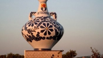 Une façon originale   de faire la route....
et c'est parti pour un petit voyage ,,, pour tourner en rond avec le sourire 