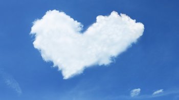 EN l'honneur  de MARIE, fêtée le 15 âout...l'AVE MARIA de GOUNOD, chanté, par la talentueuse jeune AMIRA WILLIGHAFEN....
BONNE FÊTE à toutes les "MARIE"ainsi qu' MARIE .d (d'ordissimo)