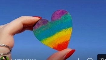 Léopold sedar Senghor
Homme d'état  français, Sénégalais,1906/2001. poète,  écrivain, Premier président de la république du sénégal.et premier président  du sénégaL  à entrer à l 'accadémie française.Sa poésie, est bâtie, sur l'espoir de créer, une civilisation de l'universel.