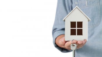 Un crédit bancaire peut être octroyé sans nécessité d'hypothèque. Dans certains cas, il est nécessaire de souscrire une hypothèque.