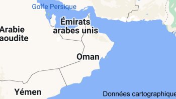 Oman : Dans ce pays étonnant, les commerçant eux-même réduisent le prix que vous leur nommez. Il y a une quarantaine d'années, cette région était considérée comme l'une des plus arriérées et minables de la planète. Ce pays est l'un des endroits les plus sûr au monde. Le vol se produit rarement ici. Les chambres d'hôtel n'ont même pas de coffre-fort individuel, qui est un attribut indispensable des hôtels prestigieux du monde entier. Cet état est appelé le " Le Conte de fées de l'Orient " en raison de la rare combinaison de différentes zones naturelles et climatiques. L'éducation et les soins médicaux sont gratuits, il y a environ 350 jours ensoleillés par an. Ici chaque citoyen, après avoir atteint l'aĝe de la majorité, reçoit une parcelle de terre pour la construction d'une maison, et lors de la principale fête du pays, le Sultan annonce une amnistie de crédit. Il n'y a pas d'impôt pour les particuliers, les gens sont mis en prison pour adultères. Dans ce pays il n'y a pas de chômage, de sans-abri, de mendiants, le système national de santé est l'un des meilleurs au monde. !