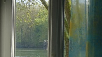 Lorsque nous parlons nous utilisons parfois des mots anglais... Cela amuse notre ordissinaute Fayane.