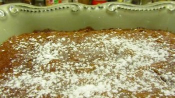 Quoi !  un gâteau fondant aux Pays du Cassoulet  ?  Vous serez surpris de ce dessert simplissime.