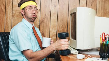 Retrouvez la personne célèbre grâce à mon ou  à mes indices.
Bien entendu je joue sur les mots grâce à leur nom de Famille.
Amusez-vous bien !