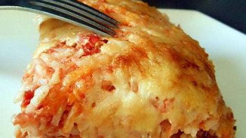 Nous connaissons les gratins de pâtes, de pommes de terre, mais connaissez-vous aussi le gratin de riz ?