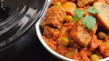 Nous connaissons tous la blanquette de veau. Voici une nouvelle recette pour varier !