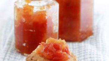 originale, bonne... un essai réussi ! Pour un trop de tomates au jardin, une idée qui vaut le coup de tester