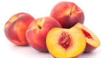 Cuisinez avec plaisir ! Si vous avez de la semoule et 3 pêches, ne manquez pas ce goût et comment faire un dessert au lait avec une sauce aux pêches ?