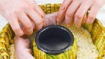 Garnissez le moule à savarin de légumes, puis remplissez-le AVEC ÇA ! Incroyablement délicieux. - D'autres recettes suivent  ! 