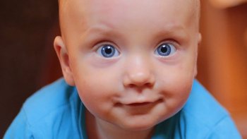 Joël tu m'en feras d'autres ?
Oui oui ! Mais pas aussi sages ...Ça c'est pour les personnes ( faussement ) sages !
Bonne lecture à tous .