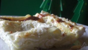 Les lasagnes blanches à la ricotta ( ou Brousse ) sont plus onctueuses, plus légère et une bonne alternative à celles traditonneles.
