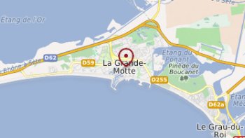 Voici des photos officielles de la Grande Motte en partage avec Victoria ainsi que des photos personnelles qui montrent que la Grand Motte, ce n'est pas que du béton mais une ville-jardin !