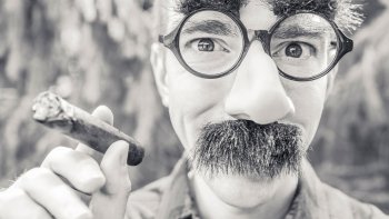 Un diaporama qui se veut humoristique... Mais, ne dit-on pas :
Rira bien qui rira le dernier...