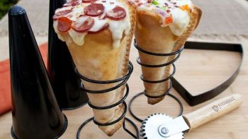  PIZZA  CÔNES