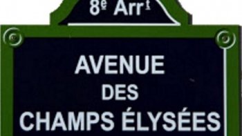 Les Champs Élysées :
La plus belle avenue du monde, tient son nom des Enfers où séjournaient les âmes vertueuses dans la mythologie grecque. 
