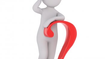 Nous ne sommes jamais trop vieux pour nous cultiver.
Nous ne sommes pas trop vieux non plus pour rigoler.
J'ai réfléchi pour vous, pour surtout, vous amuser.