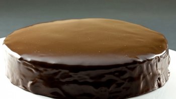 Il porte ce nom en honneur de la Reine de Saba, Reine d'Égypte et d'Ethiopie.