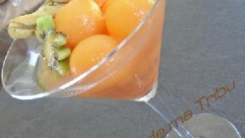 En verrine à l'Apéritif, cette recette s'invite en entrée ou au dessert. À préparer une demie journée à l'avance pour apprécier toute la saveur !!!!