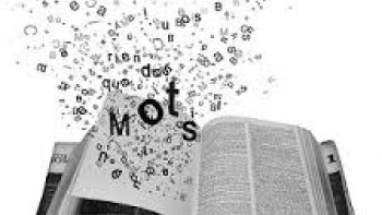 Un poème personnel écrit de ma propre main. Il porte en lui une promesse : celle de continuer d'écrire et de meubler mes heures libres (très rares!) de mots et de poésies, sans oublier mes obligations quotidiennes de maman et d'enseignante. 