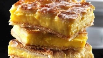 Délicieux dessert de petit-déjeuner en Toscane en Italie, simple à réaliser. Il peut être dégusté lors des collations de la journée, à l'heure du thé par exemple.