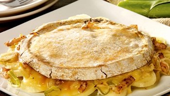 TARTIFLETTE AUX POIREAUX