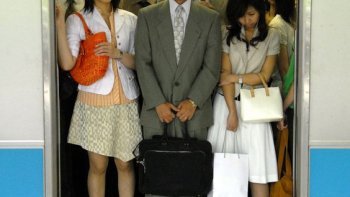 Cela paraît invraisemblable et pourtant.... (Diaporama remis en avant ce jour).