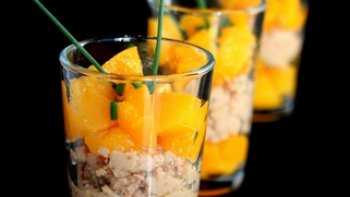 pour le succès de vos apéritifs, suivez cette recette et apprenez à cuisiner  le Verrines au Thon et à la Pêche.